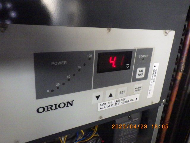 オリオン機械 RKE-18000A-V(チラー)の動作確認(温度表示(4.1℃))