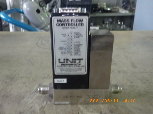 Unit Instruments UFC-1200 Mass Flow Controller UDU15 PINOUT 