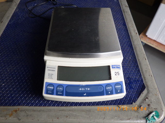 UW4200Hの在庫写真