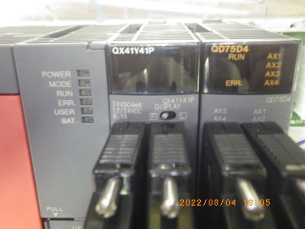 QX41Y41Pの在庫写真
