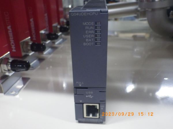 Q04UDEHCPUの在庫写真