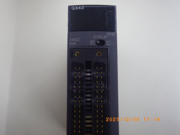 QX42の在庫写真