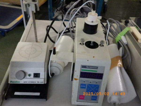 UCB-100の在庫写真