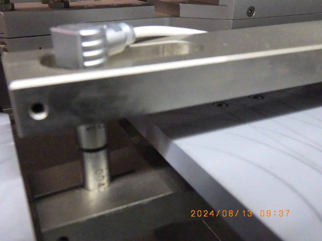 小野測器 CL-5600 銘板写真(2/2)