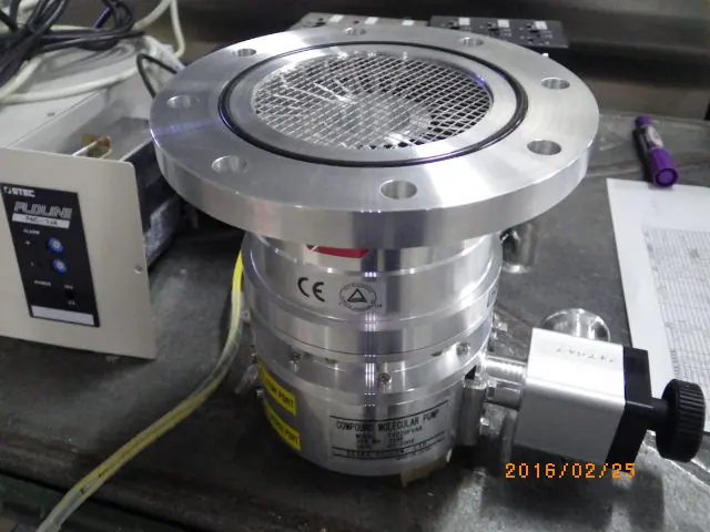 大阪真空機器製作所 TG220FLAB 外観写真(1/2)