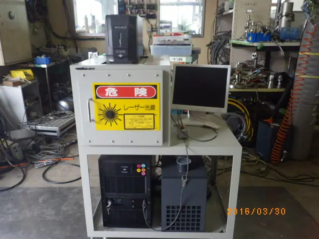 キーエンス Keyence MD-V9910 3Axis 外観写真(1/2)