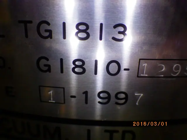 大阪真空機器製作所 TG1813 銘板写真(2/2)