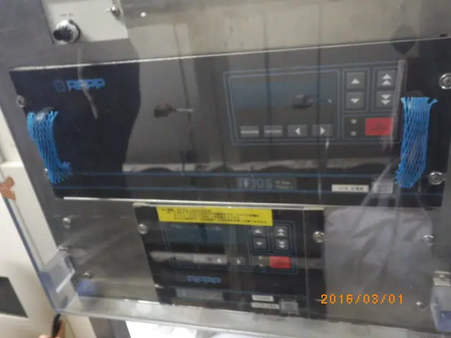RF POWER PRODUCTS RF5S 外観写真(1/2)