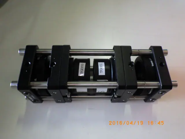 東京インスツルメンツ GTH-4-2.2-VIS 外観写真(1/2)