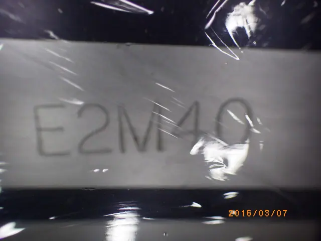 エドワーズ Edwards E2M40 銘板写真(2/2)