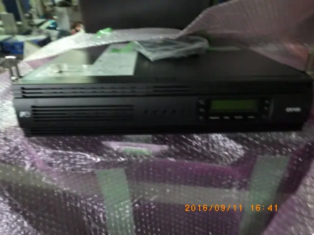 富士電機 EX100-1100VA 外観写真(1/2)