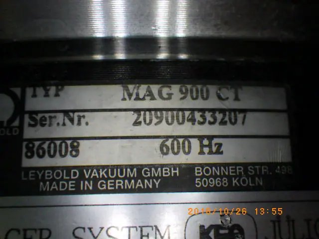 ライボルト Leybold MAG900CT 銘板写真(2/2)