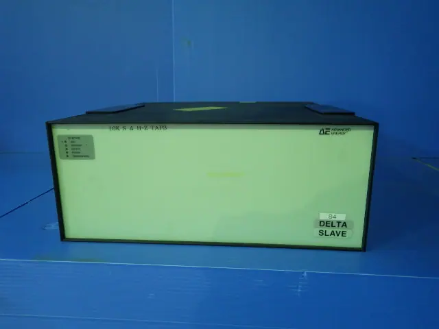 アドバンスドエナジー AE 127500 外観写真(1/2)