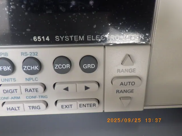 ケースレイ Keithley 6514 銘板写真(2/2)