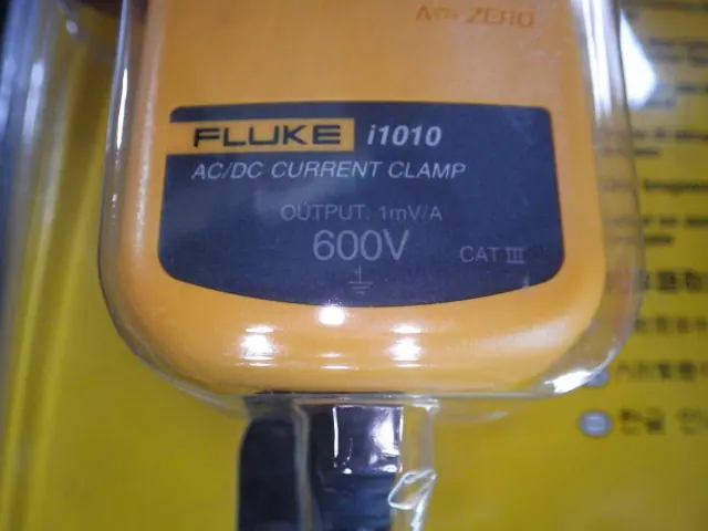 フルーク FLUKE i1010 銘板写真(2/2)