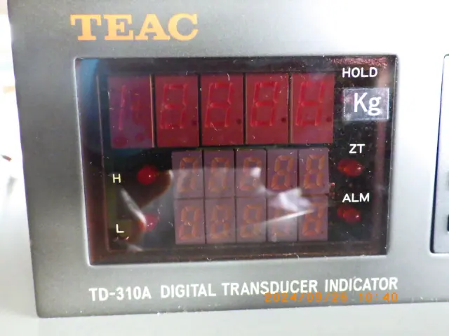 ティアック TD-310A 銘板写真(2/2)