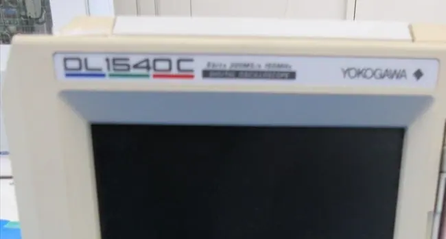 横河電機/横河計測 Yokogawa DL1540C 銘板写真(2/2)
