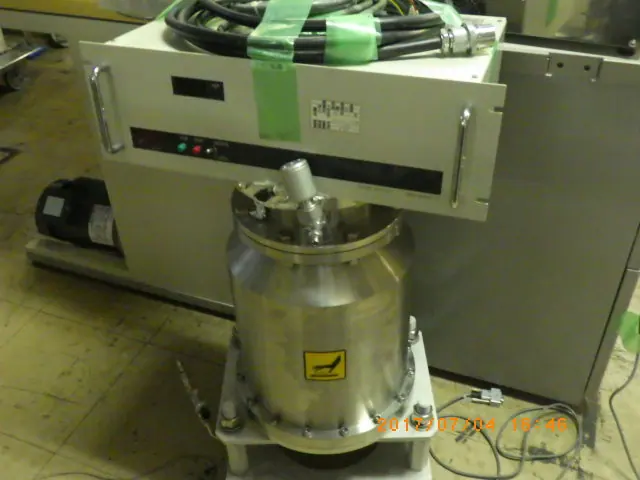 大阪真空機器製作所 TG1003VW 外観写真(1/2)
