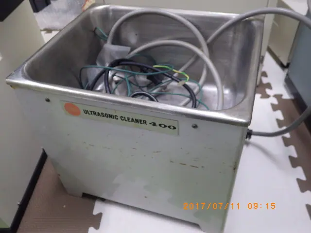 超音波工業 UC-20F28-4A 外観写真(1/2)