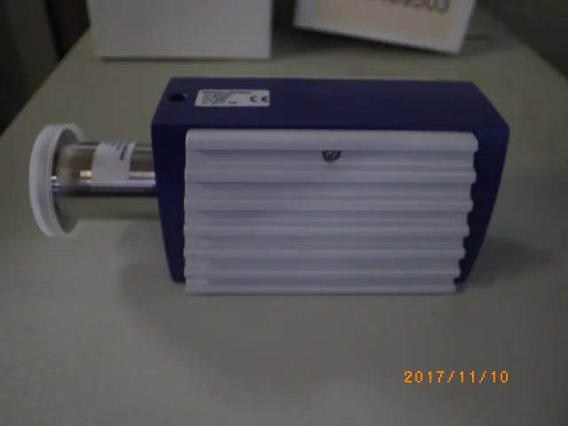 インフィコン Inficon BPG400 外観写真(1/2)