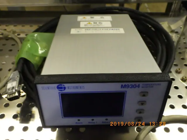 SCIENTIFIC INSTRUMENTS M9304 外観写真(1/2)