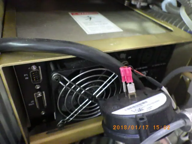バリアン Varian Turbo-V550 外観写真(1/2)
