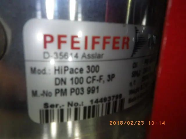ファイファー Pfeiffer HiPace300 銘板写真(2/2)