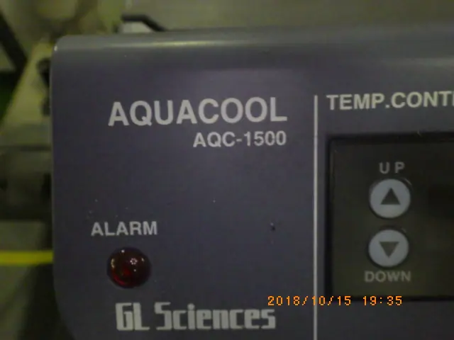 ジーエルサイエンス AQC-1500 銘板写真(2/2)