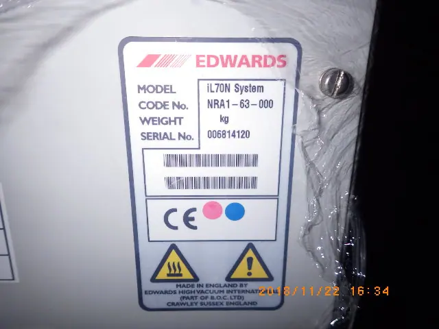 エドワーズ Edwards iL70N SYSTEM 銘板写真(2/2)