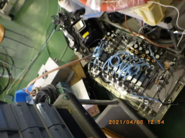日立金属 FCPI 980 外観写真(1/2)