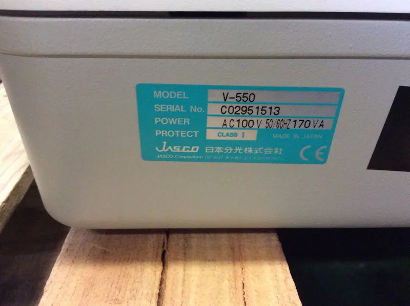 日本分光 Jasco V-550 銘板写真(2/2)