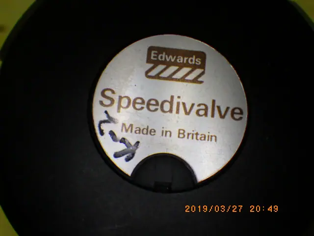 エドワーズ Edwards 真空バルブ 銘板写真(2/2)