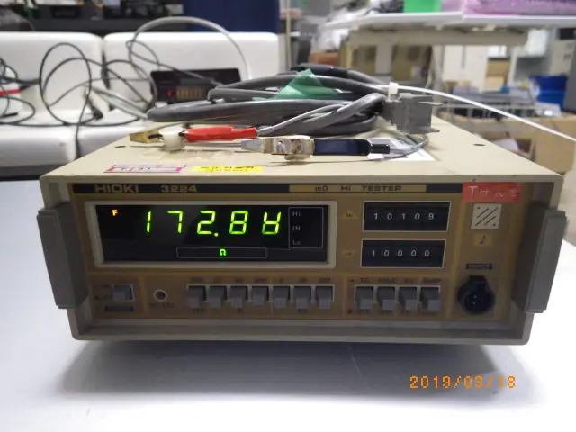 日置電機 Hioki 3224 外観写真(1/2)