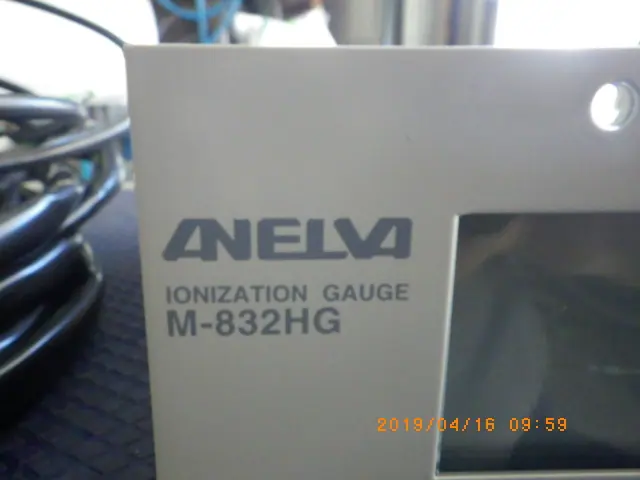アネルバ ANELVA M-832HG 銘板写真(2/2)