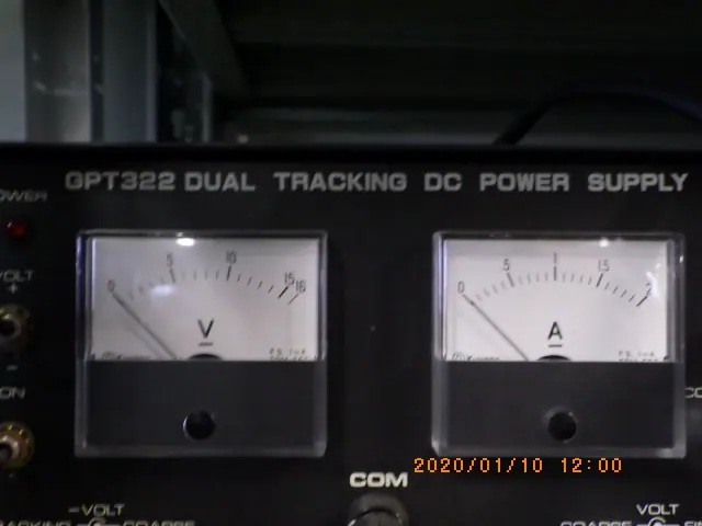 高砂製作所 Takasago GPT322 DUAL TRACKING DC POWER SUPPLY 銘板写真(2/2)