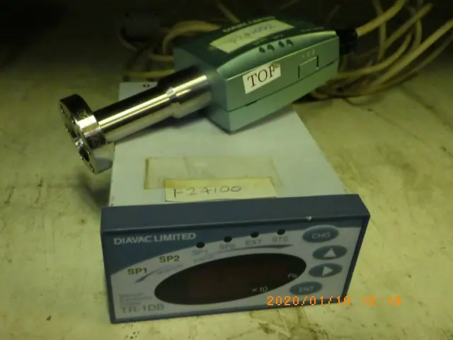 大亜真空 DIAVAC TR-1DB 外観写真(1/2)