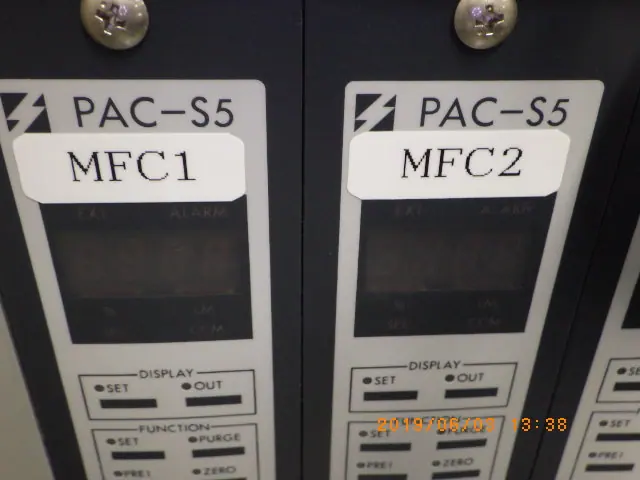 堀場エステック Stec PAC-S5 外観写真