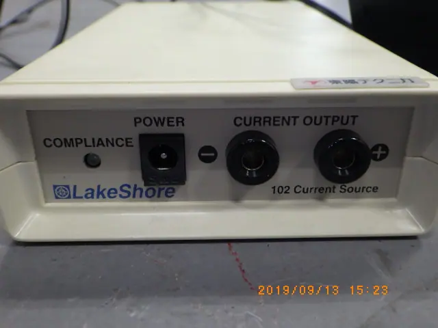 LakeShore 102 Current Source 銘板写真(2/2)