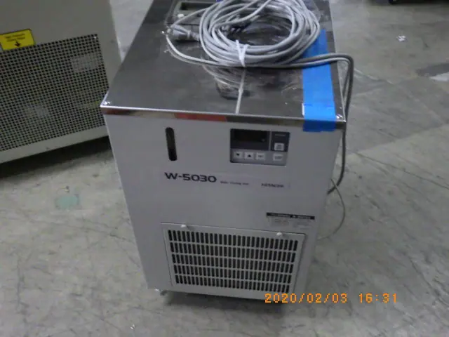 日立 Hitachi W-5030 外観写真(1/2)