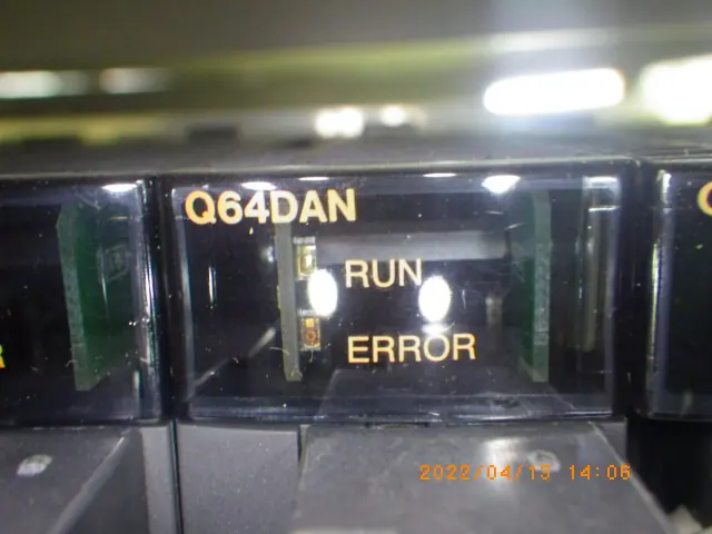 三菱電機 Mitsubishi Q64DAN 銘板写真(2/2)