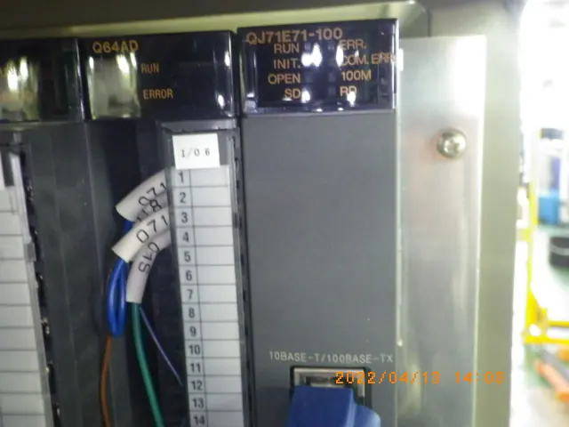 三菱電機 Mitsubishi QJ71E71-100 外観写真(1/2)