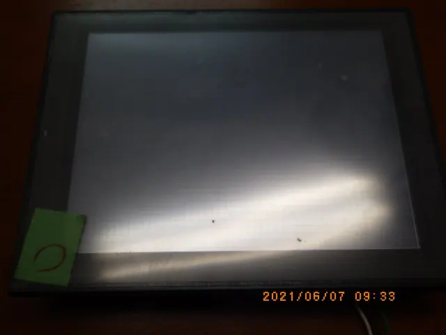 キーエンス Keyence VT2-12FB 外観写真(1/2)