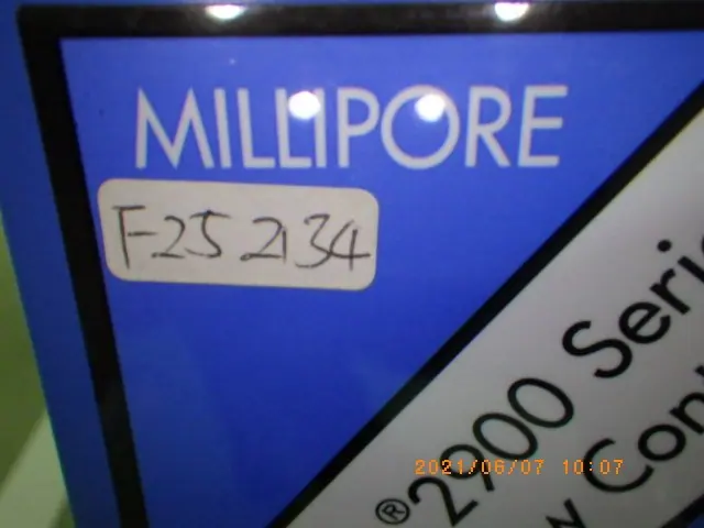 ミリポア Millipore マスフローコントローラー(MFC) 写真(3/3)