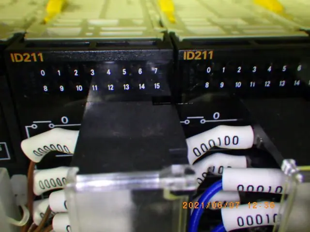 オムロン Omron SYSMAC CJ1M CPU12 写真(4/6)