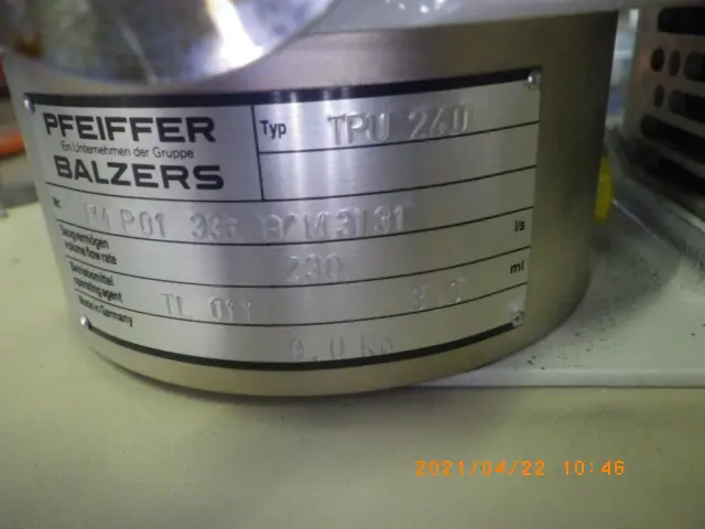 ファイファー Pfeiffer TPU240 銘板写真(2/2)