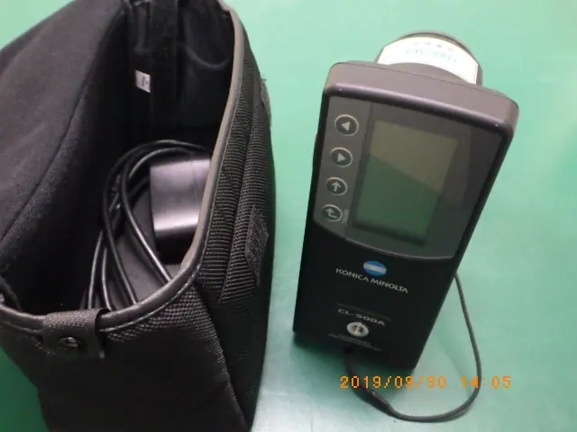 コニカミノルタ CL-500A 外観写真(1/2)