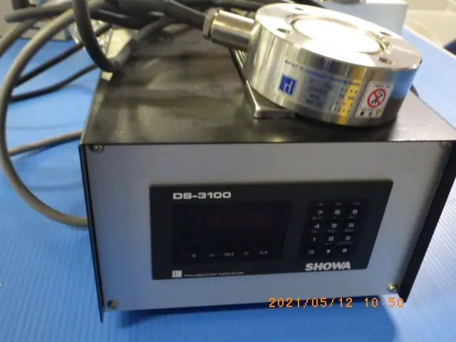 昭和測器 RCD-50KN 外観写真(1/2)
