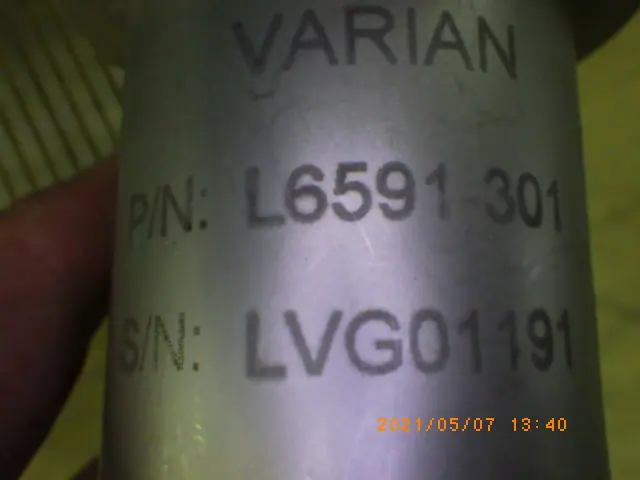 バリアン Varian L6591-301 銘板写真(2/2)