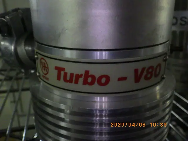 バリアン Varian TURBO-V80 銘板写真(2/2)