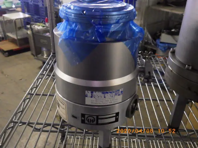 ライボルト Leybold TURBOVAC360CSV 外観写真(1/2)